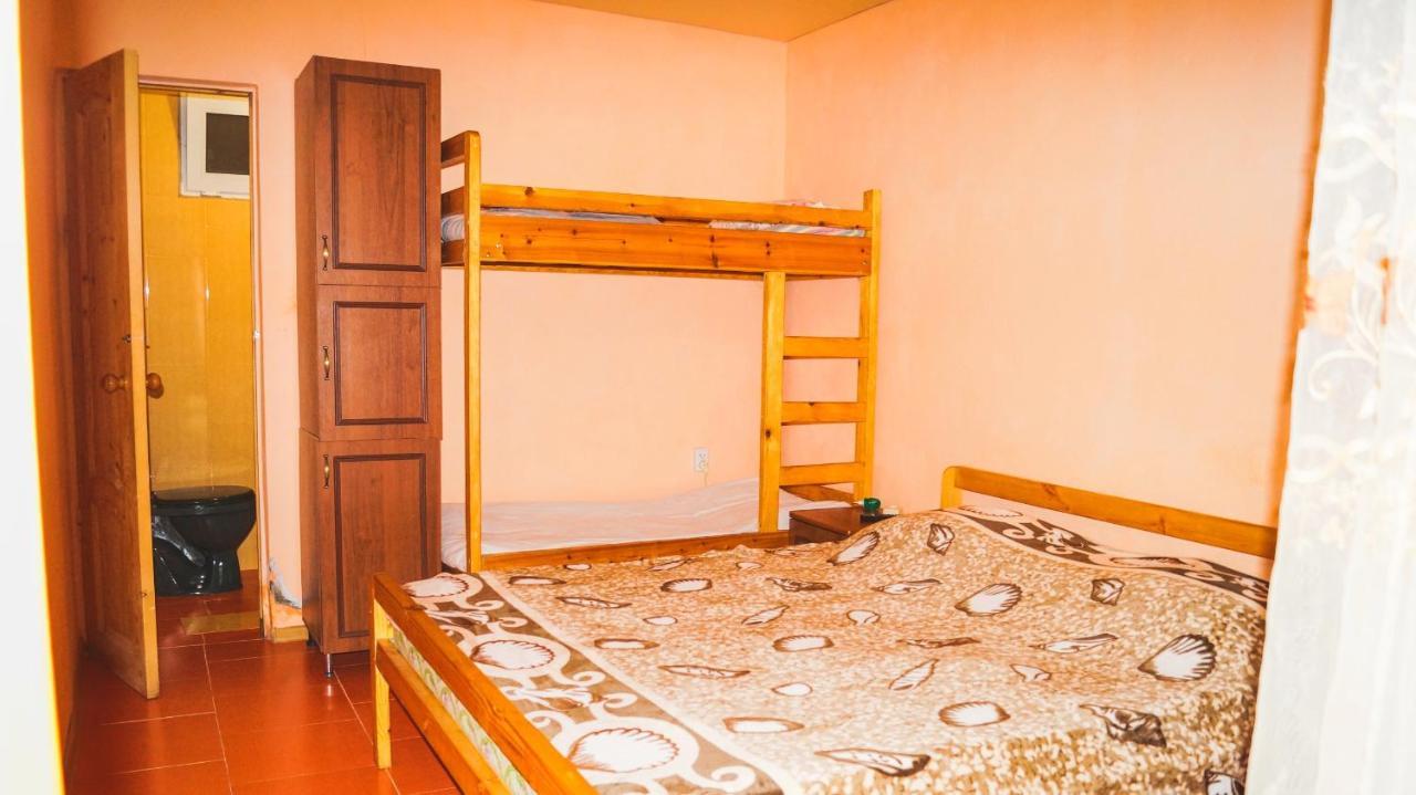 Гостевой Дом Ирина Hotel Sukhumi Eksteriør billede