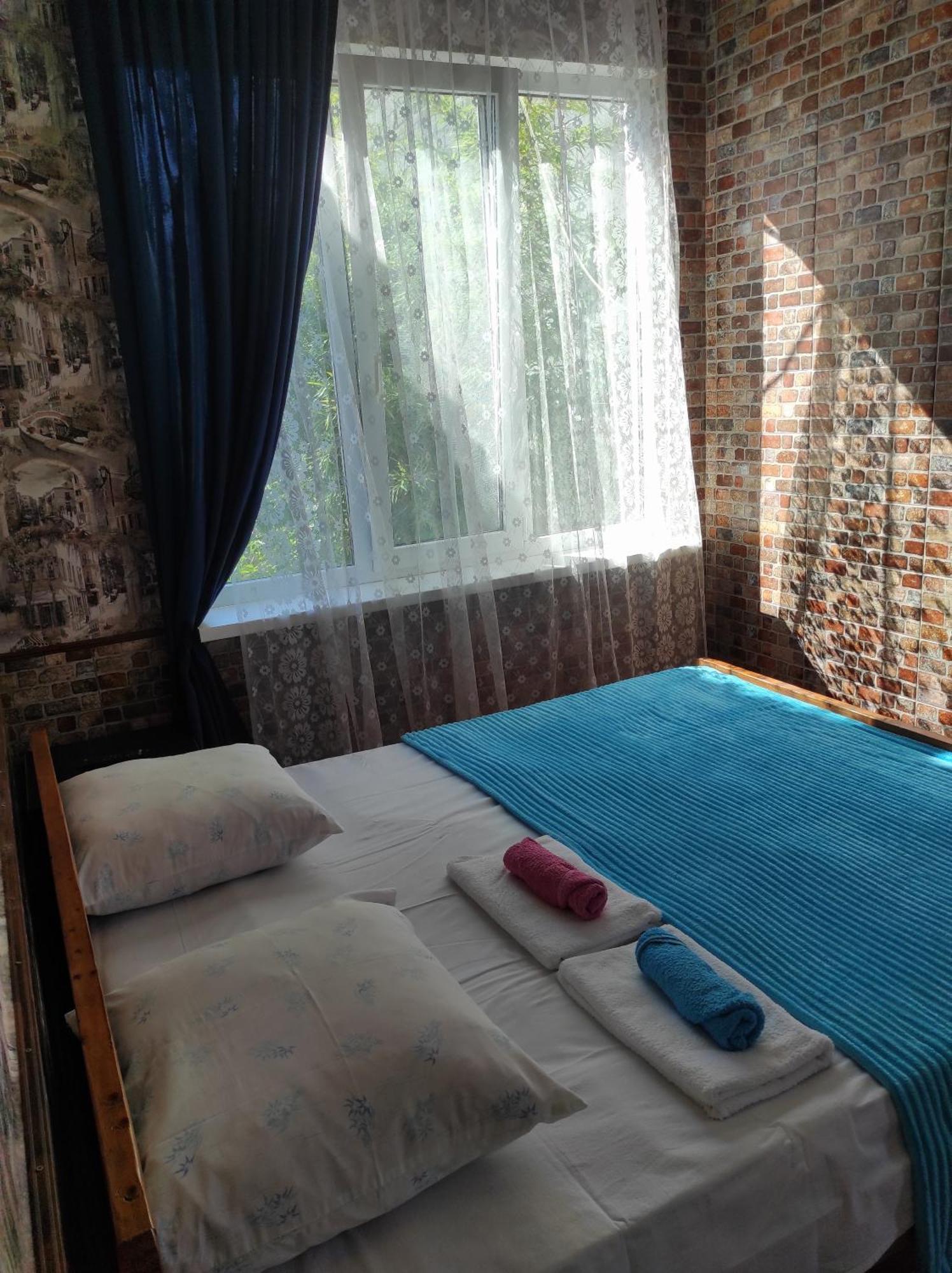 Гостевой Дом Ирина Hotel Sukhumi Eksteriør billede